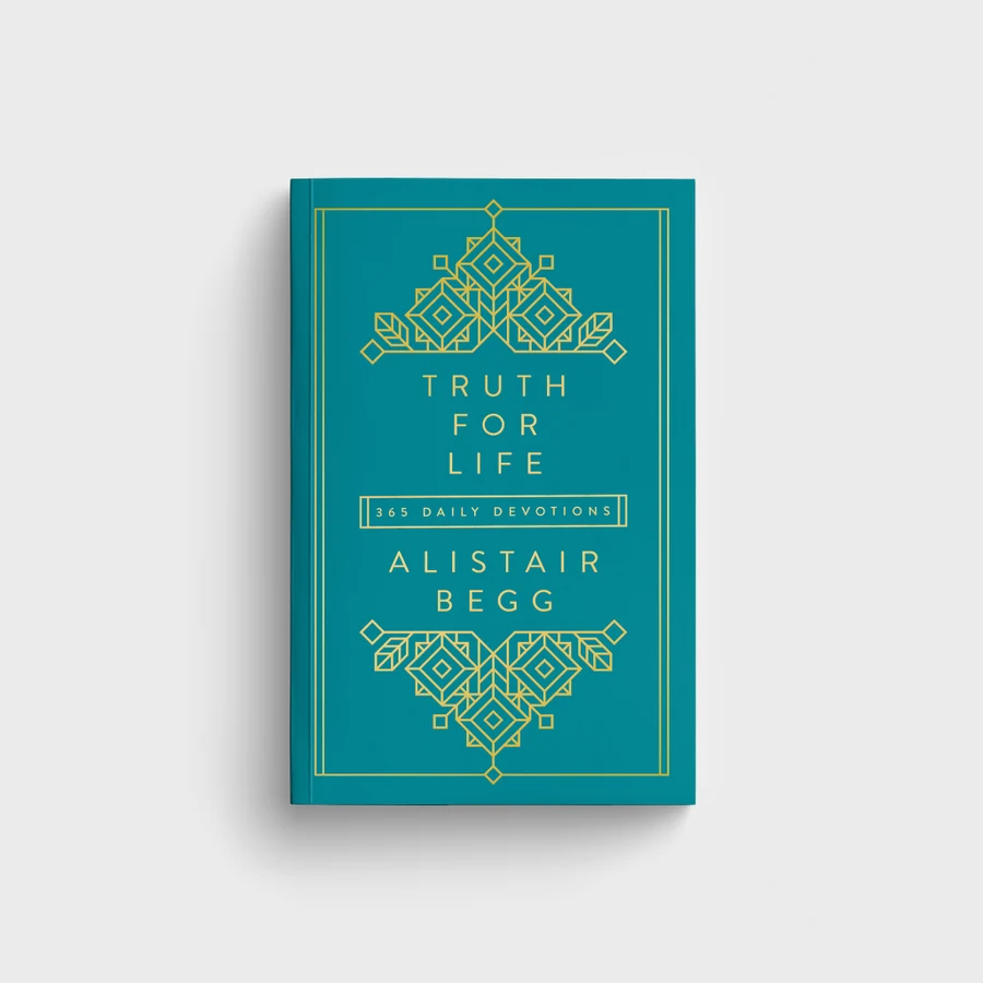 Truth for Life: 365 Daily Devotions (English)